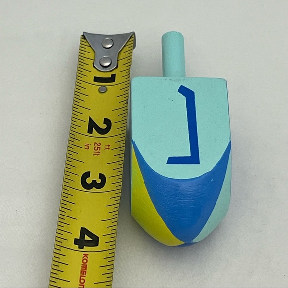 Larger Unbranded Wooden Green And Blue Hanukkah Dreidel - Picture 16 of 16